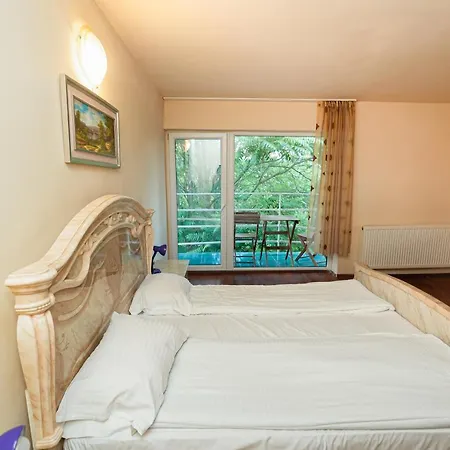 Hotel Aida & Tratament 3*