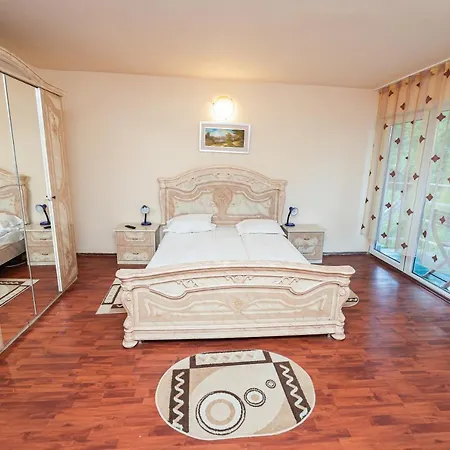Aida & Tratament Hotel 3*